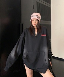RICECAKEフェイクレザーラベル付き刺繍ロゴキーネック色落ち加工切りっぱなしスウェット