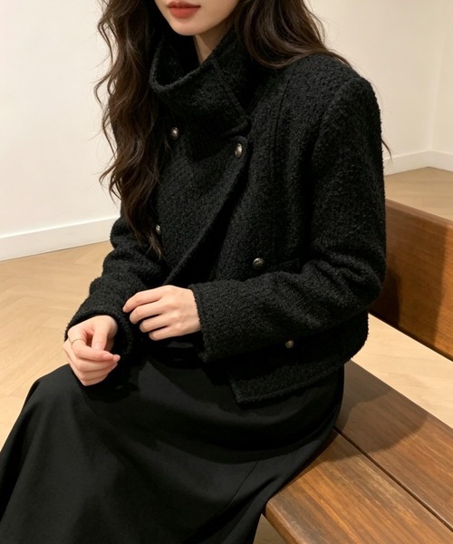 FAVORITO(ファヴォリート)の「スタンドカラーダブルブレストジャケット(ピーコート・レディース・ブラック/ベージュ・F)」の4枚目の写真