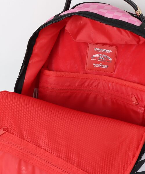 ROYAL FLASH（ロイヤルフラッシュ）の「SPRAY GROUND/スプレーグラウンド/PINK PANTHER SURF BACKPACK（バックパック/リュック・メンズ・その他24・F）」の2枚目の写真