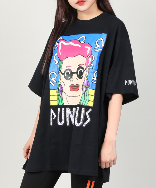 PUNYUS(プニュズ)の「フェイスTシャツ(Tシャツ/カットソー・レディース・ホワイト/ブラック/ライトピンク・4/3)」の1枚目の写真