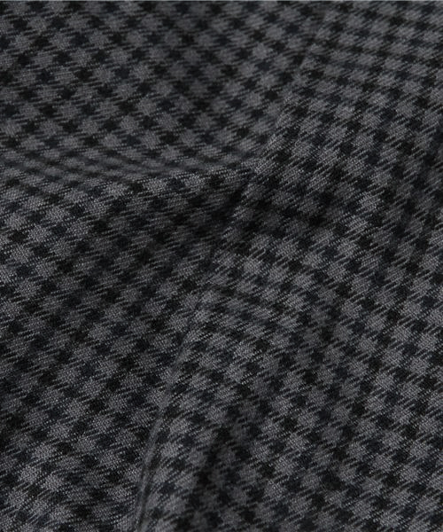 Lugnoncure（ルノンキュール）の「ウール混ガンクラブチェックタックパンツ（その他パンツ・レディース・ベージュ/ブラウン/グレー・LARGE/MEDIUM/SMALL）」の4枚目の写真