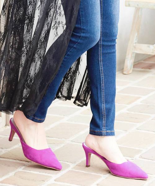 KOBE LETTUCE(コウベレタス)の「7cmヒールポインテッドトゥミュール サンダル(サンダル・レディース・ブラック/ベージュ/パープル/ミント/ストライプ・LL/S/M/L)」の4枚目の写真