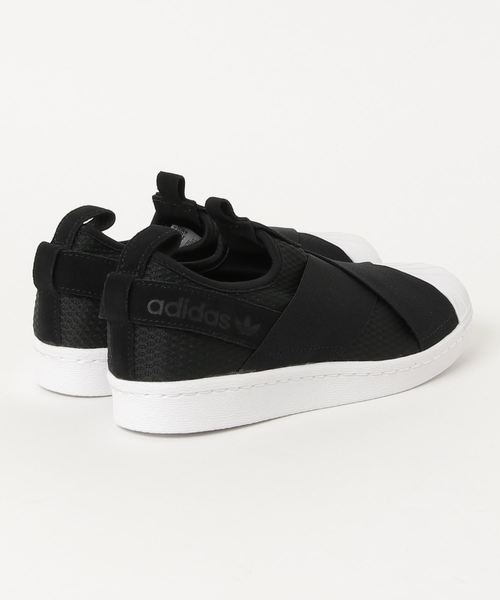 adidas（アディダス）の「adidas Originals/アディダス オリジナルス SS SLIP ON W/スーパースター スリッポン W（スリッポン・メンズ・ブラック・23cm/23.5cm/24cm/24.5cm/25cm/25.5cm/26cm/26.5cm/27cm/27.5cm/28cm）」の2枚目の写真