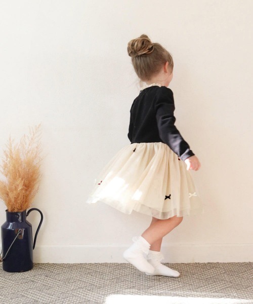 Rora(ローラ)の「ジュリエ ドレスワンピース(ドレス・キッズ・ブラックミックス・90㎝/100cm/110cm/120cm/130cm/140cm)」の9枚目の写真