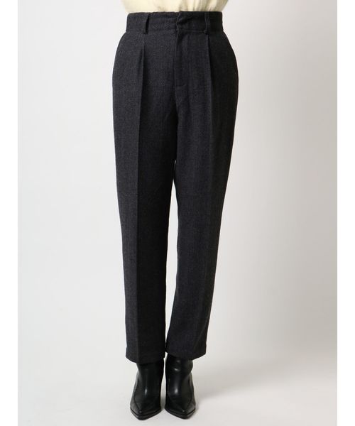 Ungrid(アングリッド)の「ヘリンボーンタックパンツ(その他パンツ・レディース・チャコールグレー/ブラウン・SMALL/MEDIUM)」の10枚目の写真