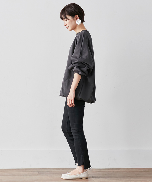 MEDE19F(メデジュウキュウ)の「MEDE19F オーバーサイズスウェット(スウェット・レディース・ラベンダー/チャコール・MEDIUM/LARGE/X-LARGE)」の5枚目の写真