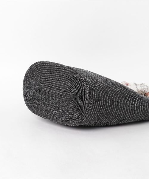 salle de bal(サルデバル)の「∴ スカーフ付き バンブーハンドルグログランテープバッグ(ハンドバッグ・レディース・ブラック/ベージュ/グレイッシュベージュ/グリーン・FREE)」の6枚目の写真