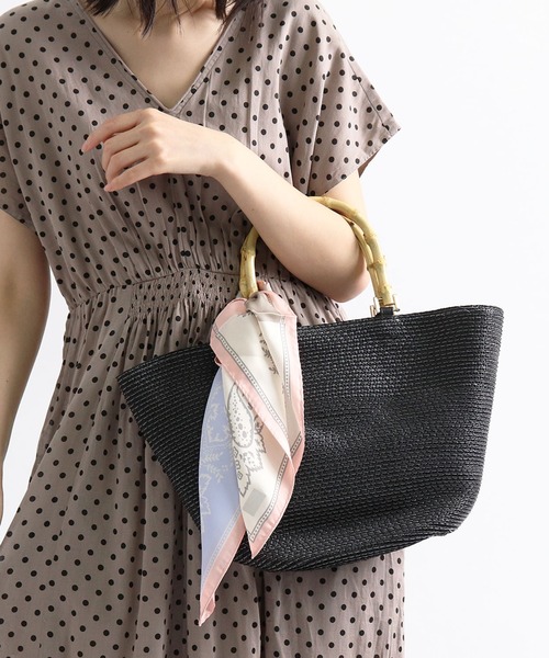 salle de bal(サルデバル)の「∴ スカーフ付き バンブーハンドルグログランテープバッグ(ハンドバッグ・レディース・ブラック/ベージュ/グレイッシュベージュ/グリーン・FREE)」の1枚目の写真