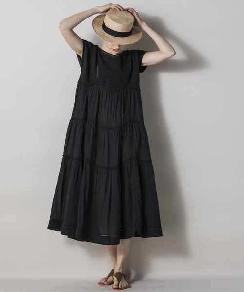 Emma Taylor（エマテイラー）の「エンブロイダリーレースティアードドレス（ワンピース・レディース・ブラック/レッド/オフホワイト・FREE）」の10枚目の写真