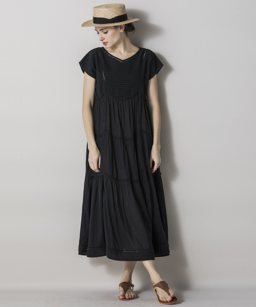 Emma Taylor（エマテイラー）の「エンブロイダリーレースティアードドレス（ワンピース・レディース・ブラック/レッド/オフホワイト・FREE）」の11枚目の写真