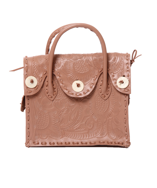 GRACE CONTINENTAL（グレースコンチネンタル）の「Maestra M（ハンドバッグ・レディース・カーキ/ブルー/グレー/ダークブラウン/レッド/ブラック/ベージュ/ホワイト/イエロー/ブラウン系その他/ゴールド/キナリ/ミント/ブロンズ/ピンク/パープル/ピンクゴールド/グリーン・FREE）」の7枚目の写真