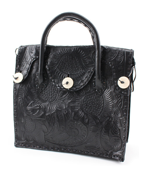 GRACE CONTINENTAL（グレースコンチネンタル）の「Maestra M（ハンドバッグ・レディース・カーキ/ブルー/グレー/ダークブラウン/レッド/ブラック/ベージュ/ホワイト/イエロー/ブラウン系その他/ゴールド/キナリ/ミント/ブロンズ/ピンク/パープル/ピンクゴールド/グリーン・FREE）」の3枚目の写真