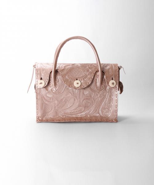 GRACE CONTINENTAL（グレースコンチネンタル）の「Maestra M（ハンドバッグ・レディース・カーキ/ブルー/グレー/ダークブラウン/レッド/ブラック/ベージュ/ホワイト/イエロー/ブラウン系その他/ゴールド/キナリ/ミント/ブロンズ/ピンク/パープル/ピンクゴールド/グリーン・FREE）」の15枚目の写真