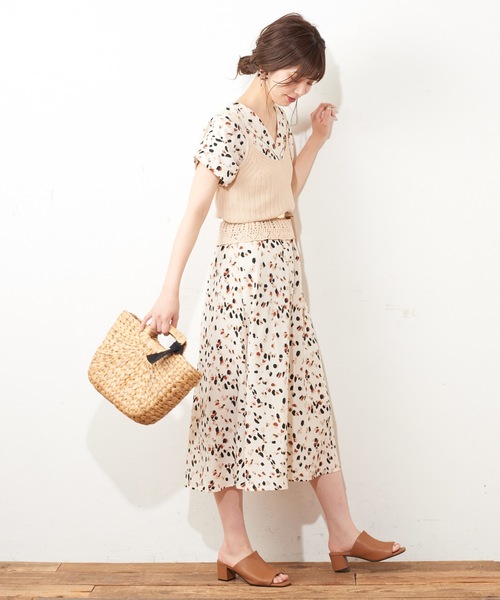 natural couture（ナチュラルクチュール）の「カギ針ニットキャミ（キャミソール・レディース・アイボリー/レッド/キャメル・FREE）」の19枚目の写真