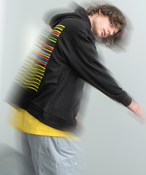 Mark Gonzales(マーク・ゴンザレス)の「Mark Gonzales/マークゴンザレス EMMA CLOTHES別注 オーバーサイズ プルオーバーパーカー(パーカー・メンズ・ダークベージュ/ブラック/オフホワイト/杢グレー・FREE)」の11枚目の写真