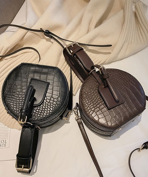 shopnikoniko（ショップニコニコ）の「クロコ調ラウンドバッグ（ショルダーバッグ・レディース・ブラック/ブラウン・フリー）」の12枚目の写真