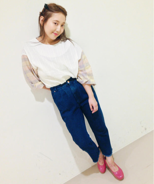 Kastane（カスタネ）の「【Kastane】裁ちきりデニムパンツ（デニムパンツ・レディース・ホワイト/ブルー・MEDIUM/SMALL）」の16枚目の写真