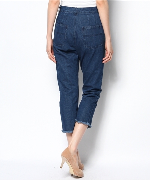 Kastane（カスタネ）の「【Kastane】裁ちきりデニムパンツ（デニムパンツ・レディース・ホワイト/ブルー・MEDIUM/SMALL）」の13枚目の写真