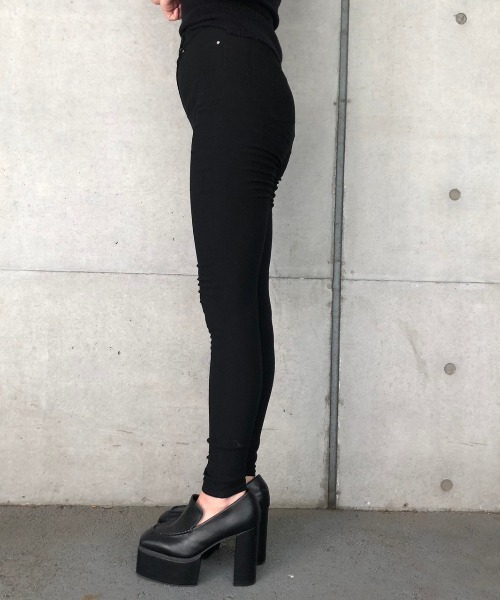 ENVYM(アンビー)の「カラージェギンス(その他パンツ・レディース・ブラック・S/M)」の6枚目の写真