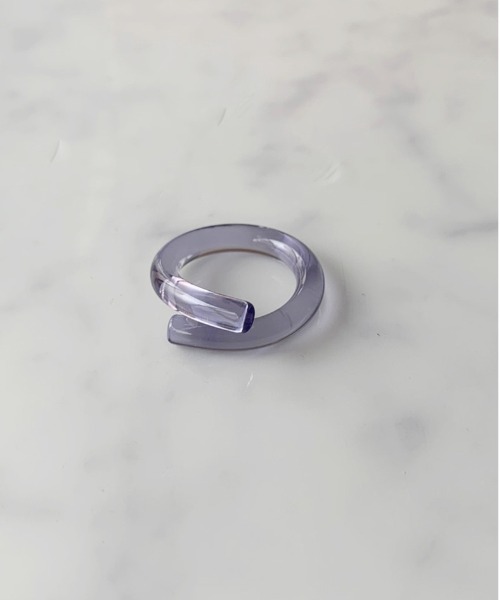 Port（ポート）の「アクリル クリア ツイスト リング（リング・レディース・クリアブラック/クリアブラウン/クリア/クリアブルー・11号）」の4枚目の写真