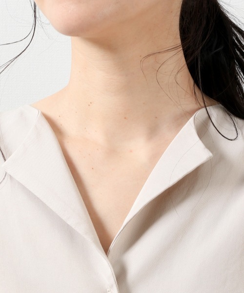 LOWRYS FARM（ローリーズファーム）の「テンセルノーカラーシャツ　879004（シャツ/ブラウス・レディース・チャコールグレー/イエロー/アイボリー・FREE）」の13枚目の写真