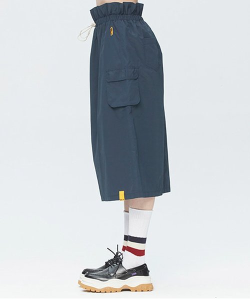 ROMANTIC CROWN(ロマンティッククラウン)の「『ROMANTIC CROWN』GNAC EASY BANDING SKIRT/GNAC イージーバンディングスカート(スカート・レディース・ベージュ/ネイビー・M)」の9枚目の写真