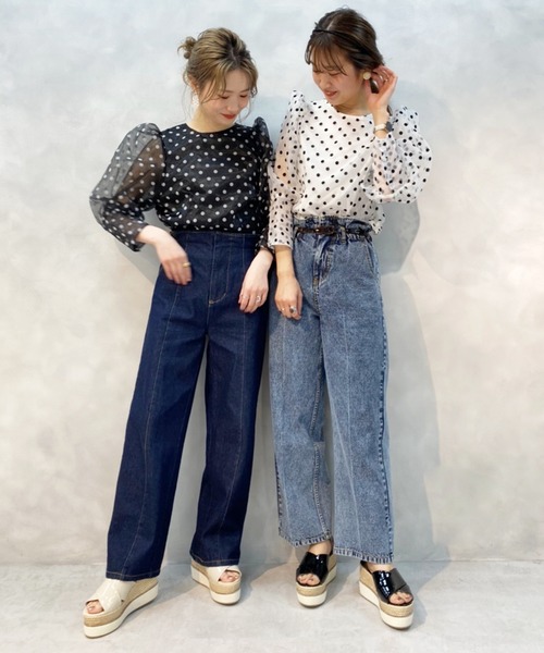 one after another NICE CLAUP（ワンアフターアナザーナイスクラップ）の「厚底クロスサンダル（サンダル・レディース・ブラック/ゴールド/アイボリー・SMALL/MEDIUM/LARGE）」の5枚目の写真