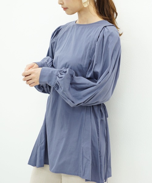 archives（アルシーヴ）の「サイドリボンチュニック（シャツ/ブラウス・レディース・ブラウン/ブルー/オフホワイト・MEDIUM）」の3枚目の写真