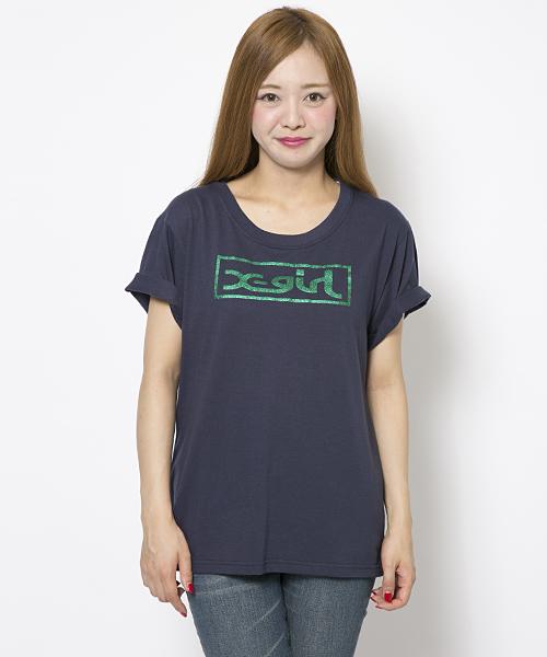 X-girl（エックスガール）の「GLITTER BOX LOGO S/S BIG TEE（Tシャツ/カットソー・レディース・ピンク/ネイビー/ホワイト/ブラック/アッシュ・ONE SIZE）」の4枚目の写真