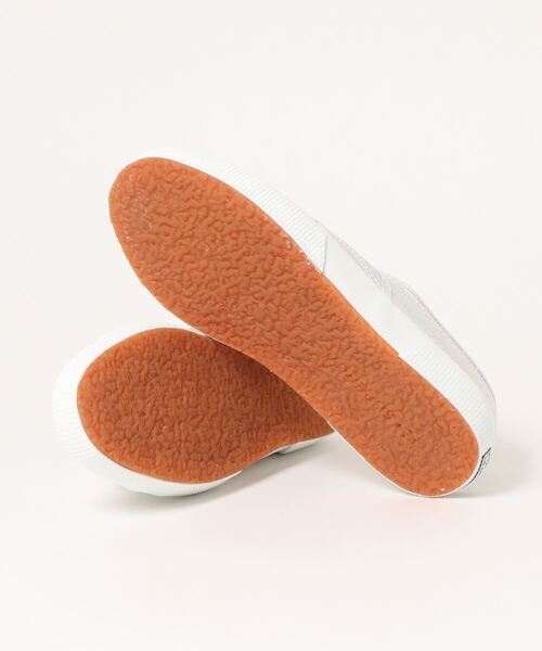 SUPERGA(スペルガ)の「《SUPERGA》2750-LAMEW(スニーカー・レディース・シルバー/シルバー×ブルー・39/37/38/36/35)」の4枚目の写真