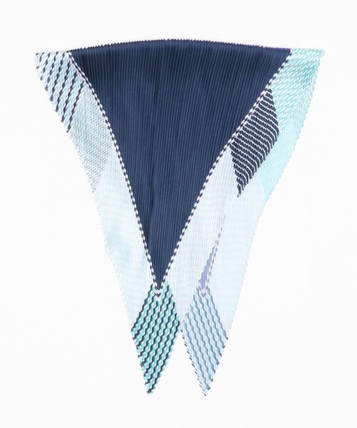 N.(N. Natural Beauty Basic)(エヌエヌナチュラルビューティーベーシック)の「プリーツラウンドボーダースカーフ(ストール/ショール・レディース・ブルー/イエロー・フリ-)」の4枚目の写真