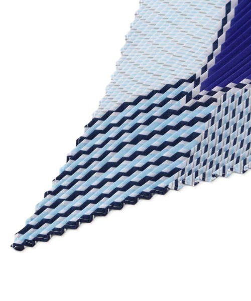 N.(N. Natural Beauty Basic)(エヌエヌナチュラルビューティーベーシック)の「プリーツラウンドボーダースカーフ(ストール/ショール・レディース・ブルー/イエロー・フリ-)」の7枚目の写真