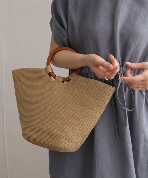 URBAN RESEARCH DOORS（アーバンリサーチドアーズ）の「ウッドハンドルブレードバッグ（ハンドバッグ・レディース・ベージュ/グレー系その他・ONE）」の3枚目の写真