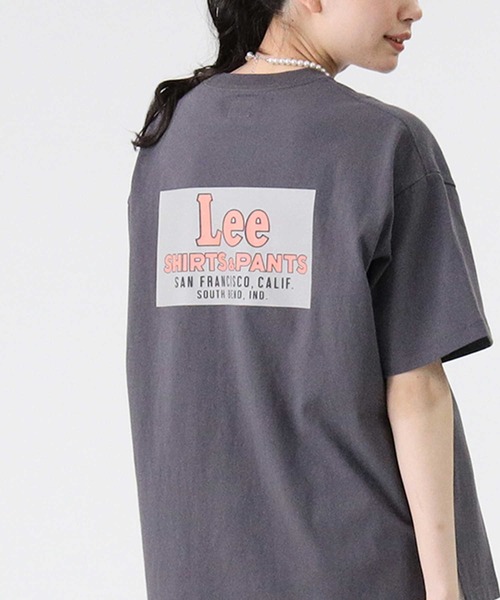 Lee（リー）の「【Lee】バックプリントＴシャツ（Tシャツ/カットソー・レディース・ベージュ/ダークグレー/ホワイト・M/L）」の2枚目の写真