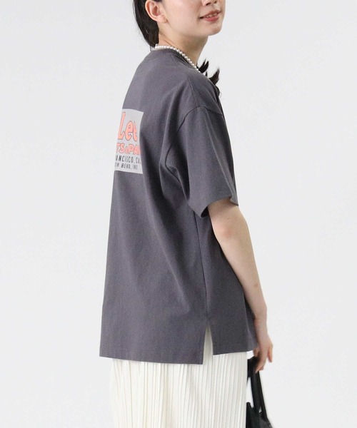 Lee（リー）の「【Lee】バックプリントＴシャツ（Tシャツ/カットソー・レディース・ベージュ/ダークグレー/ホワイト・M/L）」の18枚目の写真