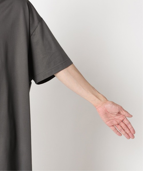 COGTHEBIGSMOKE（コグザビッグスモーク）の「【COG THE BIG SMOKE / コグ ザ ビッグ スモーク】別注 MASSIVE T（Tシャツ/カットソー・メンズ・チャコールグレー/ネイビー/キナリ・FREE）」の18枚目の写真