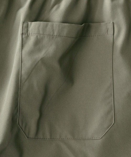 SITRY（シトリー）の「ナチュラルストレッチ オープンカラーシャツ＆テーパードショーツ セットアップ ＆エコバック/ワンマイルウェア（セットアップ・メンズ・ブラック/ネイビー/カーキ/ベージュ・M/XL/L）」の13枚目の写真