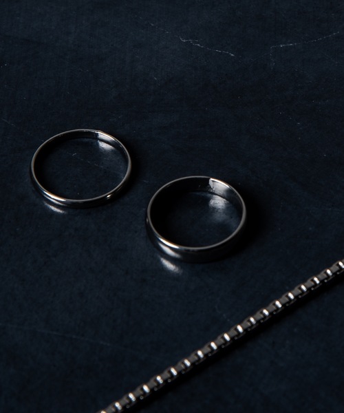 Genri（ゲンリ）の「Genri プレーンリング plane Ring_gri-R-003_004 【細身TYPE】幅0.2cm と【やや細身TYPE】幅0.3cm（リング・メンズ・ブラック/ブラック系その他/シルバー/シルバー系その他/ゴールド/ゴールド系その他・15 /13/11）」の13枚目の写真