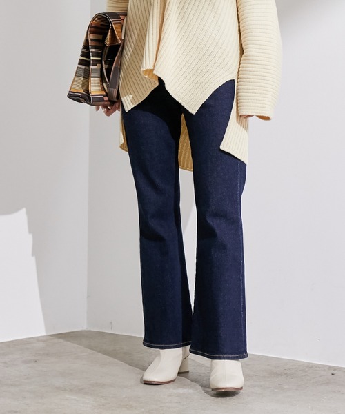 アダムエロペ　パンツ ジーンズ・デニムパンツ ネイビー　25インチ ADAM ET ROPE'（アダムエロペ）の「デニムワイドスラックス
