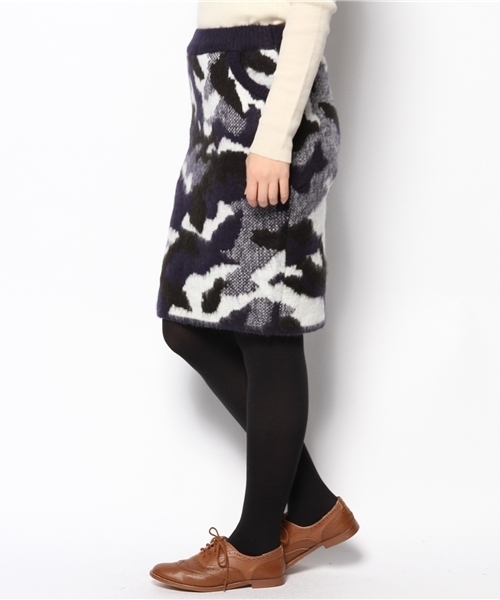 CIAOPANIC（チャオパニック）の「【Ciaopanic】カモ起毛ミドルタイトSK（スカート・レディース・ブラック/ネイビー/カーキ・FREE）」の4枚目の写真