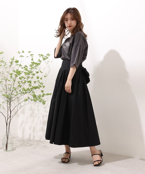 one after another NICE CLAUP(ワンアフターアナザーナイスクラップ)の「ショートゆるロゴT(Tシャツ/カットソー・レディース・チャコールグレー/オフホワイト/サックスブルー/ピンク・FREE)」の9枚目の写真
