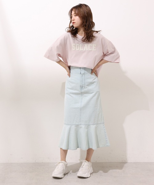 one after another NICE CLAUP(ワンアフターアナザーナイスクラップ)の「ショートゆるロゴT(Tシャツ/カットソー・レディース・チャコールグレー/オフホワイト/サックスブルー/ピンク・FREE)」の19枚目の写真