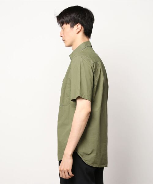 SHIPS(シップス)の「SHIPS: ミリタリー タイプライター レギュラーカラーシャツ S/S(シャツ/ブラウス・メンズ・ベージュ/オリーブ/ネイビー・SMALL/MEDIUM/X-LARGE/LARGE)」の4枚目の写真
