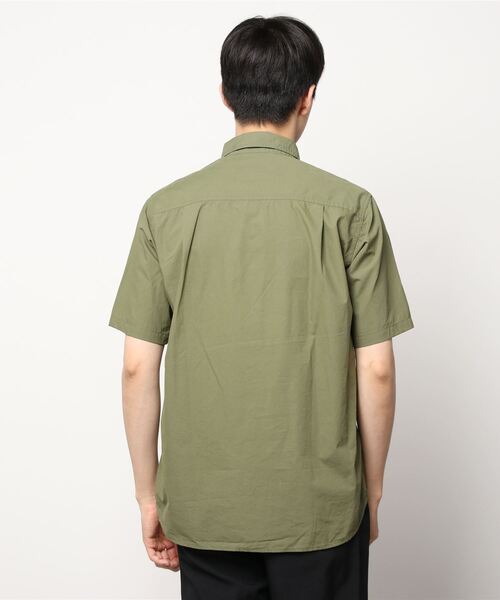 SHIPS(シップス)の「SHIPS: ミリタリー タイプライター レギュラーカラーシャツ S/S(シャツ/ブラウス・メンズ・ベージュ/オリーブ/ネイビー・SMALL/MEDIUM/X-LARGE/LARGE)」の5枚目の写真