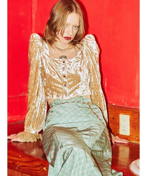 jouetie（ジュエティ）の「スクエアネックベロアブラウス（シャツ/ブラウス・レディース・ベージュ/ブラック/ブルー・MEDIUM）」の18枚目の写真