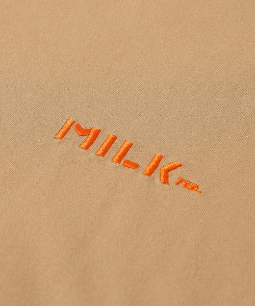 MILKFED.(ミルクフェド)の「LS TEE SLEEVE EMBROIDERED LOGO(Tシャツ/カットソー・レディース・ホワイト/ブラック/ブラウン/ライトパープル/ネイビー・ONE SIZE)」の11枚目の写真