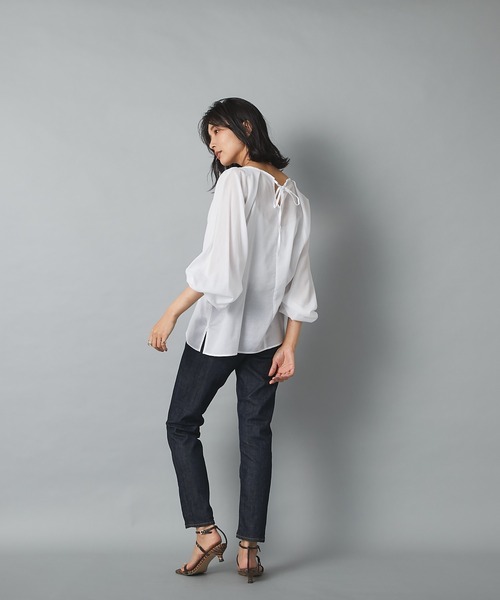 RIVE DROITE（リヴドロワ）の「こなれた雰囲気を演出　コットンジョーゼットランタンスリーブブラウス（シャツ/ブラウス・レディース・オフホワイト/ブラック/レッド・FREE）」の11枚目の写真