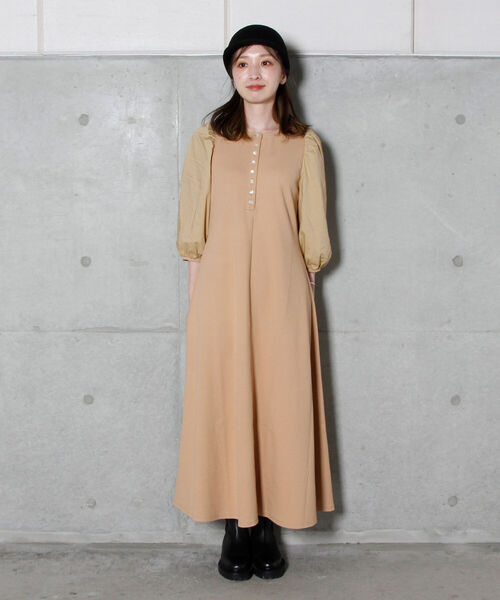 fredy emue(フレディエミュ)の「袖ボリュームドッキングロングワンピース(ワンピース・レディース・ブラック/ベージュ・36/38)」の17枚目の写真