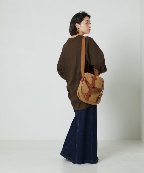 FREAK'S STORE（フリークスストア）の「▽【WEB限定】フットボールTシャツ（Tシャツ/カットソー・レディース・オフホワイト/ライトグレー/ブラック/ブラウン/マスタード/オリーブ/ブルー/パープル/レモンイエロー・ﾌﾘ-）」の11枚目の写真