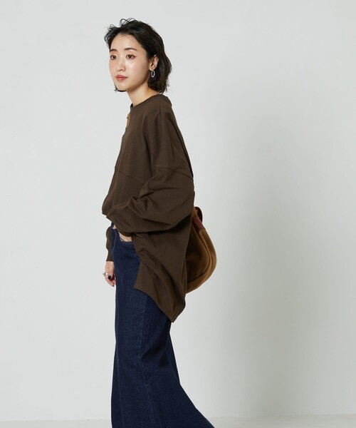 FREAK'S STORE（フリークスストア）の「▽【WEB限定】フットボールTシャツ（Tシャツ/カットソー・レディース・オフホワイト/ライトグレー/ブラック/ブラウン/マスタード/オリーブ/ブルー/パープル/レモンイエロー・ﾌﾘ-）」の14枚目の写真